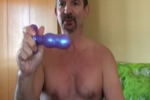My anus Got Hungry For A dildo!
