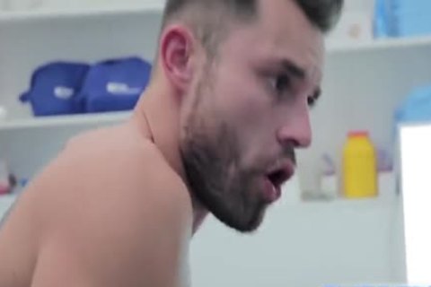 Awesome young twink feels up to slamming hard
