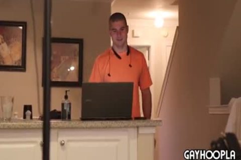 handsome Clark Bates bonks Uncut teen Neal Pet