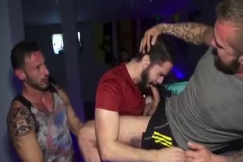 Gaping Brown Eye Looking Forward To For steel dong