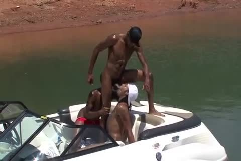 I Got My Boat Back