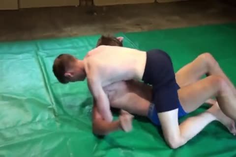 boyz Wrestle For fun