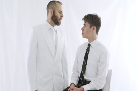 chap bonks twink in nature's garb At The Office And Cumming Inside