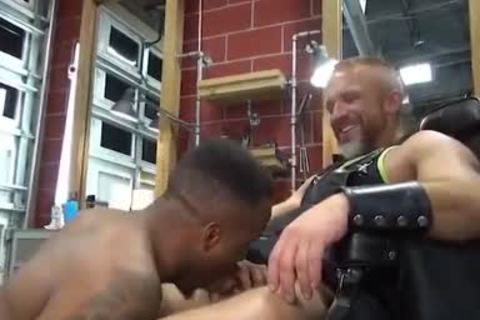DIRK CABER & PHEONIX-BARBER OH MY GOD!plow!