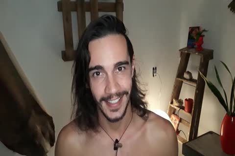 CONTO ERÓTICO gay - PEGUEI MEU NAMORADO COM MEU MELHOR AMIGO - JUAN CALABARES