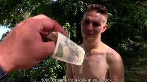 Czech Hunter - Tattooed bareback handjob outdoors