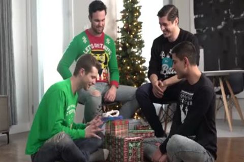 It´s Christmas , men - ?