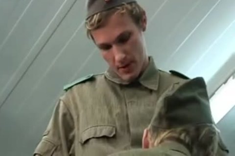 gang oral sex-service Whit Carrot unprotected Sex Eat love juice In The Army S Kitchen