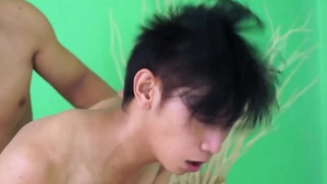 Gay Asian Twinkz: Very cute gay needs good fuck