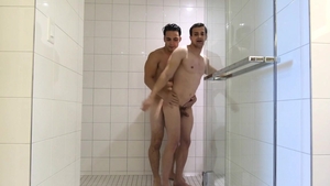 GayRoom: Ramming hard together with Erik Andrews next to Ollie