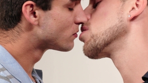 Next Door Raw: Incredible Roman's Masterful Moves