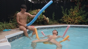 Men: Wet and Willing: Twinks Unite!