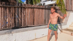 Reality Dudes: Saltwater Seduction