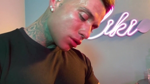 HotAFmen: Inked Stud's Hot Tattoo Show